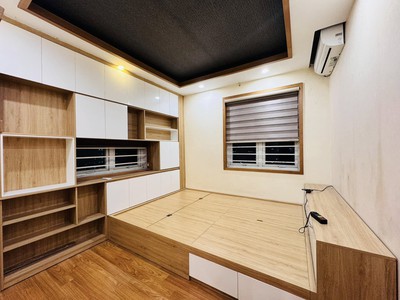 Chung cư b10 nam trung yên  69m 2pn nội thất đẹp, 4.8 tỷ 2
