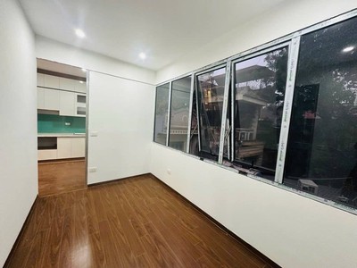 Nhà tt tầng 4.hồ đắc di. đống đa  dt 90m2. giá 3,xx tỷ. 3