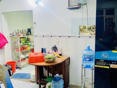 Gấp bán giảm 600 còn 4.35 tl - ngay chợ gò xoài- hxh cách mt 1 căn - 48m - 3 tầng - 4pn 1