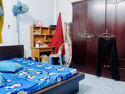 Gấp bán giảm 600 còn 4.35 tl - ngay chợ gò xoài- hxh cách mt 1 căn - 48m - 3 tầng - 4pn 2