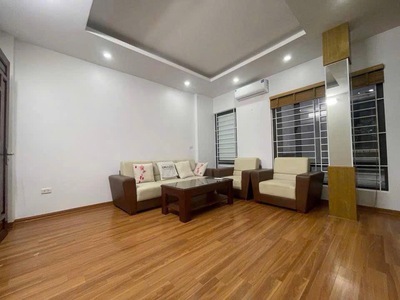 Bán nhà phố pháo đài láng. kv tt đống đa nhà đẹp,nhiềutiên ích. 1