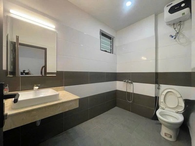 Bán nhà phố pháo đài láng. kv tt đống đa nhà đẹp,nhiềutiên ích. 4