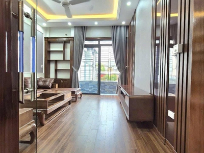 Bán nhà 4 tầng ngõ phố Bình Lộc, ph Tân Bình, TP Hải Dương, 65m2, 4 ngủ, gara oto, nhà đẹp 2