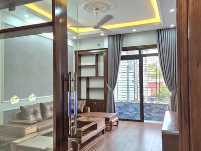 Bán nhà 4 tầng ngõ phố Bình Lộc, ph Tân Bình, TP Hải Dương, 65m2, 4 ngủ, gara oto, nhà đẹp 3