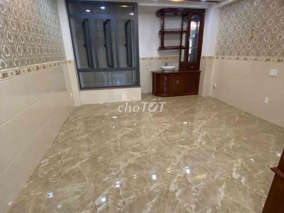 Nhà hẻm xe hơi dương quảng hàm p5 4x18m 3 lầu 4pn 5wc 1