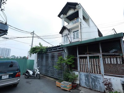 Vị trí hiếm lô góc 2 mặt tiền tân thới nhất quận 12 - 110m2  5.5 x 20 , 3 tầng, ô tô ngủ nhà - 1