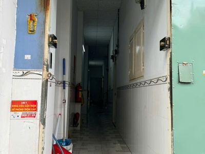 Bán nhà mtkd lý thánh tông quận tân phú cn 77- 4.4 x 17- 2 tầng -7 tỷ tl 1