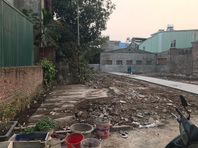 Cần bán nhanh 43m2 đất đường thông ngõ 3 ô tô tránh chỉ 2,35 tỷ 0