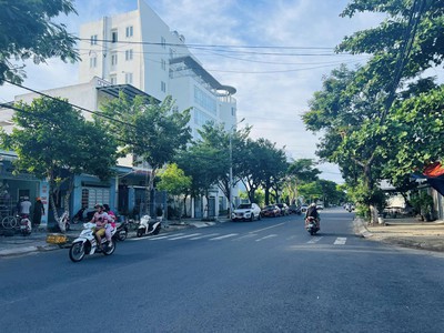 Bán đất 2 mặt tiền Trần Văn Trà và đường 5m5 dt lớn chỉ 11 tỷ  , vị trí siêu hiếm  -Hoà Xuân -Đà Nẵn 2
