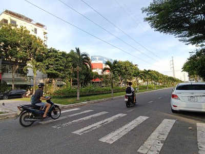 Bán đất Mặt tiền An Dương Vương, gần cầu Trần Thị Lý, Mỹ An, Ngũ Hành Sơn 7.7 tỷ 0
