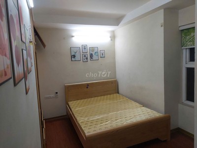 Chính chủ cho thuê căn hộ vị trí đẹp nhất Chung Cư FLC Star Tower Hà Đông 2