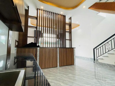 Nhà mới đẹp vào ở ngay, 4pn, cách hẻm oto 5m, yên thế, tân bình, 72m2, 3 tầng, 5,2 tỷ tl 0