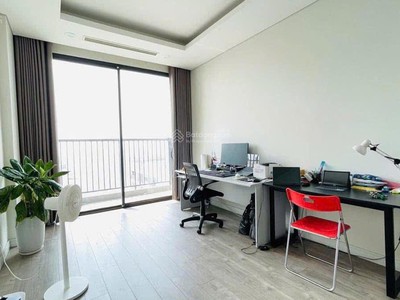 Bán căn penthouse 227m2 tòa n01 ngoại giao đoàn view hồ điều hòa, công viên hòa bình 1