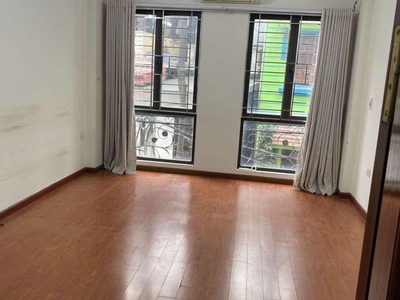 Cho thuê nhà ngõ oto 269 phố hoàng mai - hoàng mai, 32m2, 5 tầng, 3 ngủ, 4 vệ sinh, giá 12 triệu 3