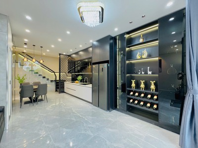 Bán gấp trước tết - biệt thự mini sân vườn kiệt ô tô hoàng diệu 80m2 2 tầng giảm 200tr chỉ còn 0