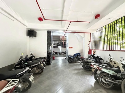 bán tòa ccmn phố tân triều 88 m2 x 10 tầng x 32 phòng ô tô đỗ cửa 2