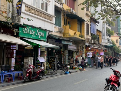 Bán nhà mặt phố Hàng Bè - Kinh doanh tấp nập - 50m2 - Giá 70 tỷ 0