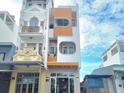 Bán Nhà 1 Trệt 2 Lầu Gần Chợ Đông Đô, Thuận An - Bình Dương 0