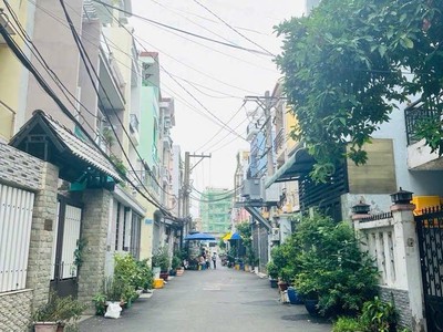 Bán nhà bình tân đường tân hòa đông - 4,5mx16m - 2 tầng mới đẹp - hxh - chỉ nhỉnh 5 tỷ 1