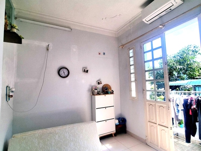 Bán nhà 2 tầng 49m2 4x13m vị trí đẹp gần phạm văn đồng hiệp bình chánh thủ đức chỉ 3,99 tỷ 1
