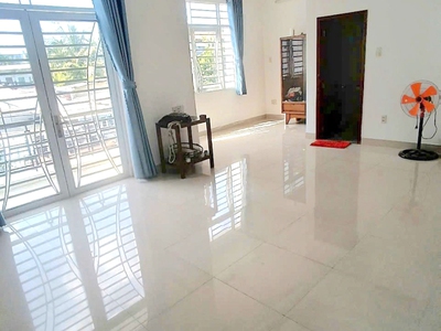 Bán nhà 3 tầng hẻm xe tải 162m2 8.3x19.5 chỉ 13 tỷ nhỉnh gần phạm văn đồng linh tây thủ đức 1