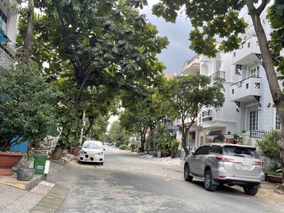 Bán nhà mặt tiền 4 tầng 228m2 12 19 khu vip bên sông hiệp bình chánh thủ đức siêu ngon 3