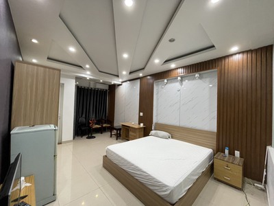 Cho thuê nhà Văn Cao, 7 ngủ khép kín, đầy đủ nội thất. 4