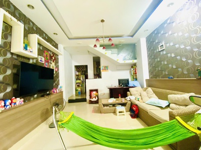 Bán nhà tân bình- phạm văn bạch. ngay sân bay, sát chợ tân trụ,4 10.5m, hxh thông, 4.5t 3