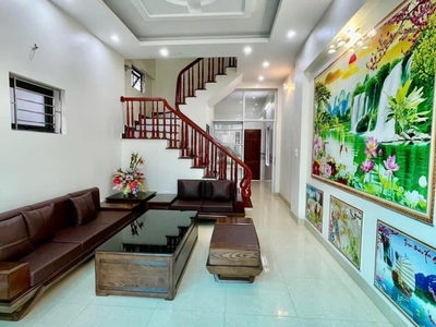 Bán nhà 3 tầng ngõ phố Rặng Nhãn, ph Quang Trung, TP Hải Dương, 47m2, mt 4m, 3 ngủ, ngõ oto 0