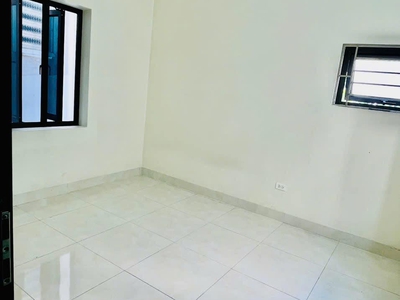 Bán nhà 3 tầng ngõ phố Rặng Nhãn, ph Quang Trung, TP Hải Dương, 47m2, mt 4m, 3 ngủ, ngõ oto 7