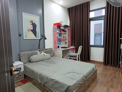 Nhà Mới Ở Ngay - Bán nhà Nguyễn Công Trứ, An Hải Tây 3 tầng mới cứng giá chỉ hơn 4 tỷ. 2