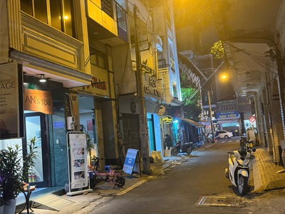 Cho thuê mặt bằng 30m , đặng trần côn, q.1, 12.4tr/tháng 4