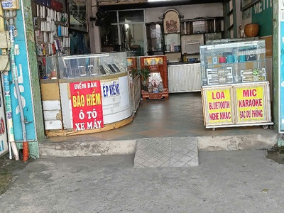 Sang nhượng tiệm điện thoại mặt tiền đường Lê Trọng Tấn, Q. Bình Tân 2