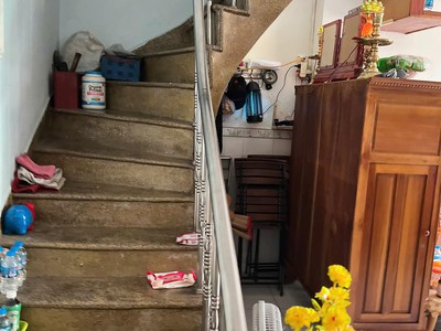 Bình tân, khu gò xoài. nhà 1 lầu, 2 pn, 2 wc. dt 4m x 8,5m hẻm 7m nhà không lộ giới, cao ráo sạch 3