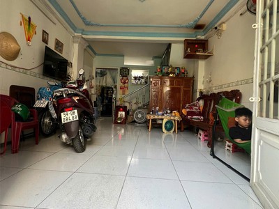 Bình tân, khu gò xoài. nhà 1 lầu, 2 pn, 2 wc. dt 4m x 8,5m hẻm 7m nhà không lộ giới, cao ráo sạch 1
