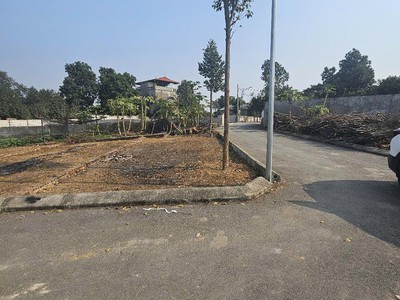 Bán lô đất hoa hậu đồng trạng cổ đông đường thông ôtô tránh 85m giá nhỉnh 1.8tỷ 0