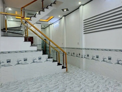 Cần bán nhà mới xây 104m2. 1 sẹt đường Bưng Cơ. Lộc An. Long Thành. Chỉ 2tỷ550 đối diện ERA CITY. 0