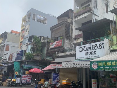 Chỉ 10.45tỷ- mặt tiền kd tt quận 5-39m2 4tầng ngay nguyễn biểu-cao đạt 0