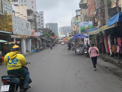 Chỉ 10.45tỷ- mặt tiền kd tt quận 5-39m2 4tầng ngay nguyễn biểu-cao đạt 2