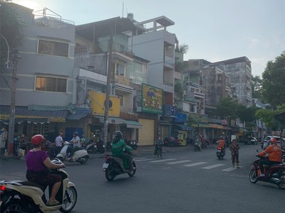 Chỉ 10.45tỷ- mặt tiền kd tt quận 5-39m2 4tầng ngay nguyễn biểu-cao đạt 3