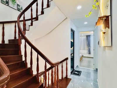 Căn nhà nghỉ 16 phòng ngủ - vị trí vàng dĩ an, bình dương - hạ còn giá 9.3 tỷ - sổ hồng riêng 1