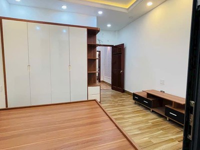 Căn nhà nghỉ 16 phòng ngủ - vị trí vàng dĩ an, bình dương - hạ còn giá 9.3 tỷ - sổ hồng riêng 3