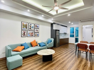 Chính chủ cần bán căn hộ c14 bắc hà 3 ngủ 2 vệ sinh full nội thất đẹp ở luôn được giá 5,x tỷ 2