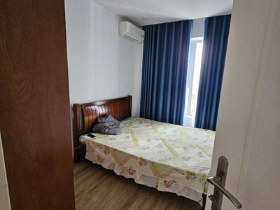 Cho thuê căn hộ cc imperial plaza 133m2, 4pn, full nội thất giá tốt p.phương li 3