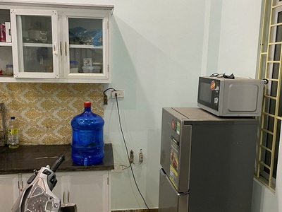 Cho thuê lại tầng 3 của nhà 4 tầng 3