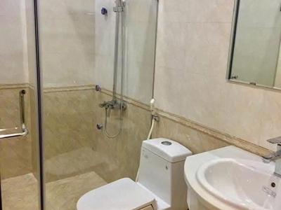 Bán nhà 4 tầng mặt gần Trường Chinh, ph Tân Bình, TP HD, 67.5m2, mt 4.5m, 4 ngủ, 5 vs, gara 8