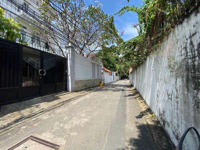 Bán Biệt Thự Đường Quốc Hương Quận 2.DT:20x26m.Giá 96 tỷ 0