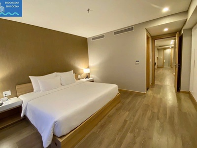 Luxury Apartment for Rent at Fhome - High Floor, Prime Location on Lý Thường Kiệt Street, Hải Châu 4