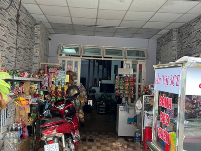 Nhà đúc 1 trệt 2 lầu đường nhựa 12m gần chợ hương lộ 80b ngã 3 đông quang hiệp thành 3