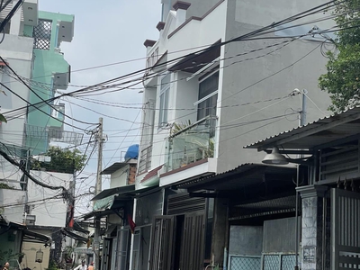 Bán nhà mặt tiền hẻm nhựa 7m thông lê văn khương q12 đang cho thuê spa. giá rẻ 3,8 tỷ. 0